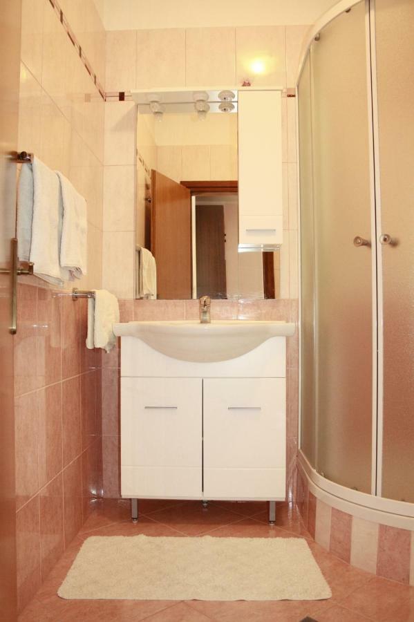 Guesthouse Matusan'S Place Banjol المظهر الخارجي الصورة