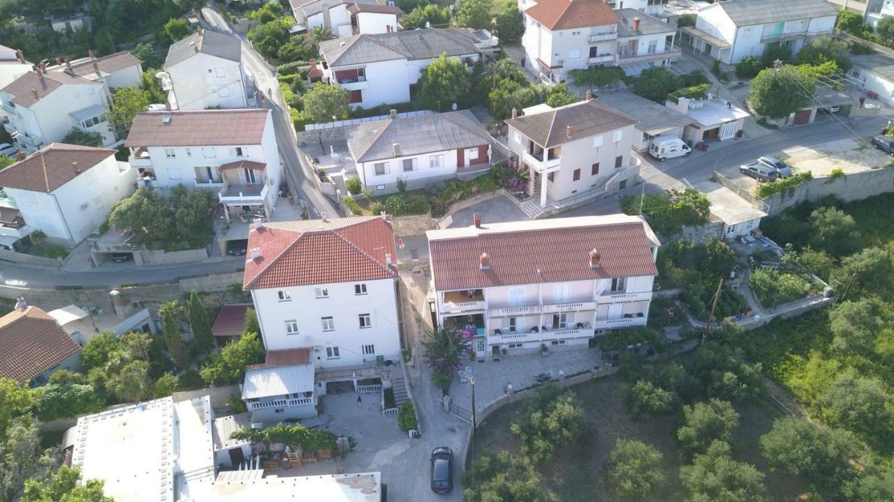 Guesthouse Matusan'S Place Banjol المظهر الخارجي الصورة